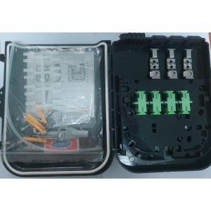 Cajas de terminación de FTTH 8 Salidas uso exterior, IP65, color Negra con Adaptadores SC/APC